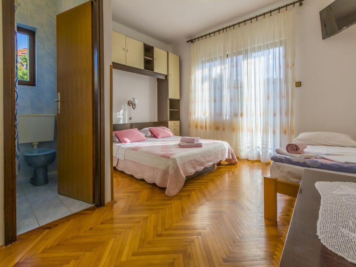 Rooms Zeljka 2 Crikvenica Exteriér fotografie