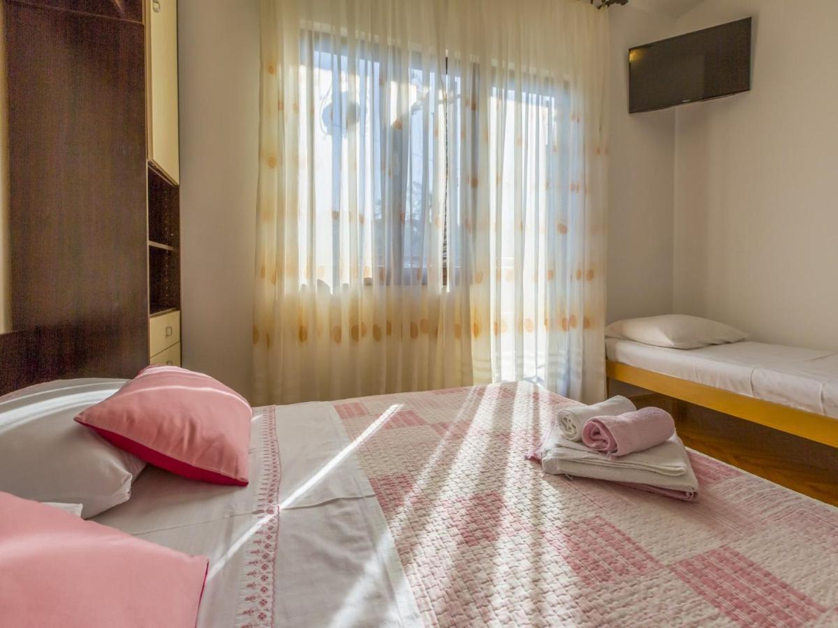 Rooms Zeljka 2 Crikvenica Exteriér fotografie